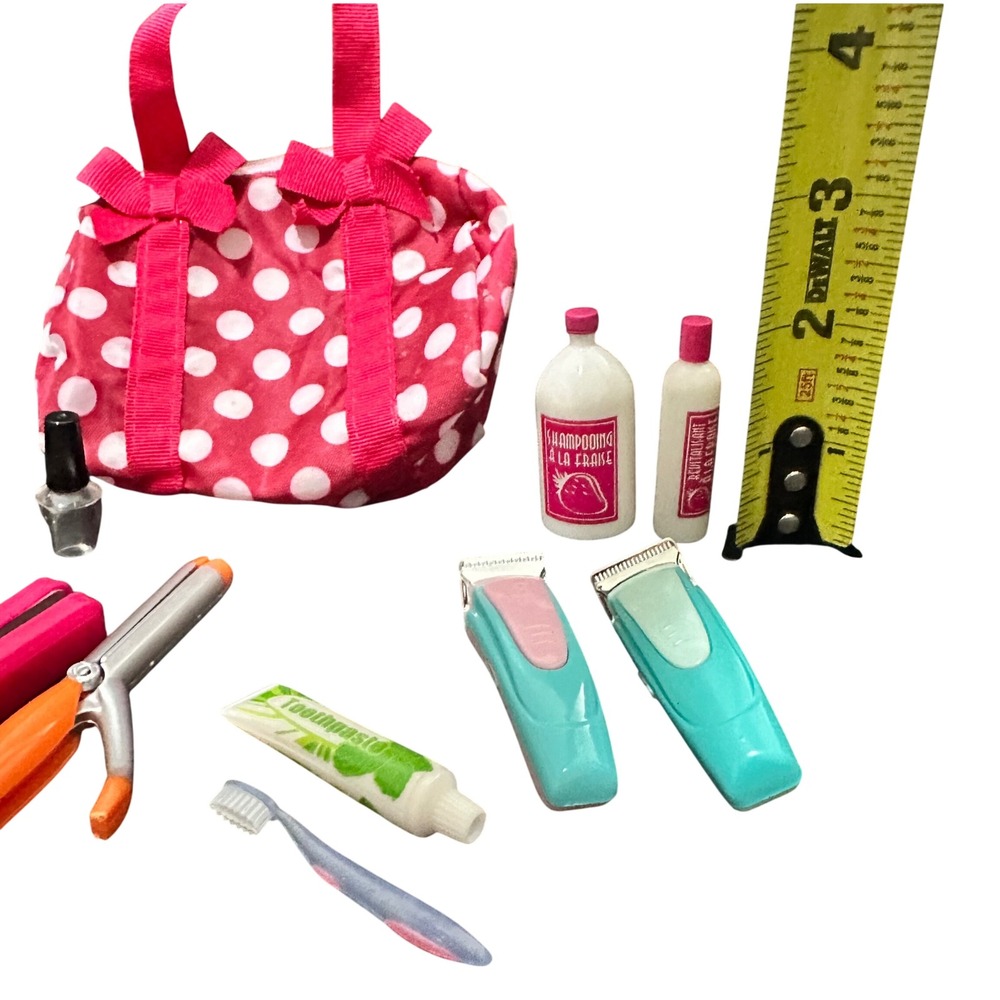 Unbranded and Our Generation Doll Overnight Bag Set‎